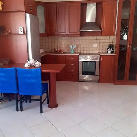 E&r Apartament شقة